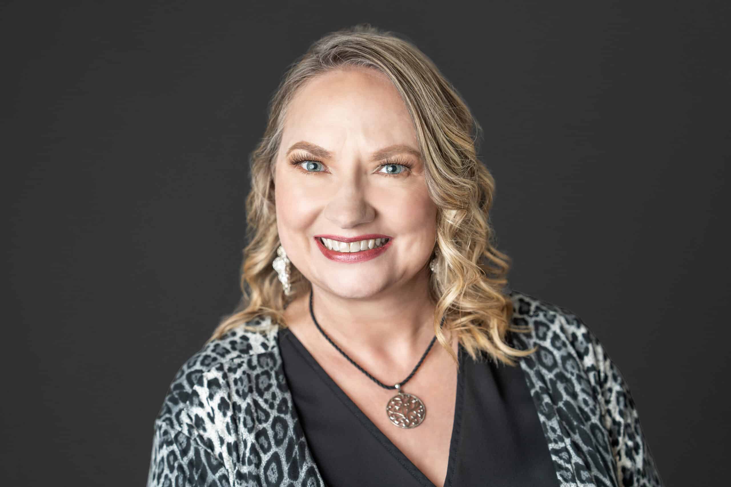Dana E. Neuts